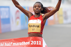 Lucy Kabuu winning in New Delhi (AFP / Getty Images)