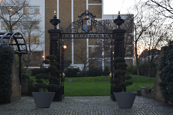 Cremorne Gardens ()