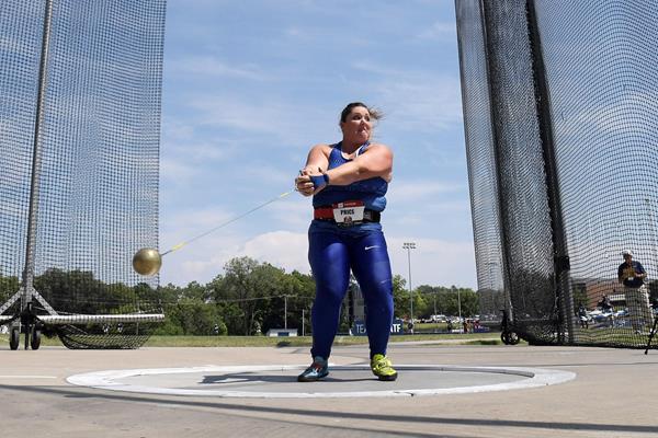 DeAnna Price in action in the hammer at the US Championships (Kirby Lee)