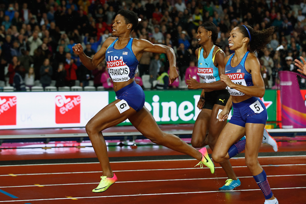 Phyllis Francis Pulls Through for London Victory ()