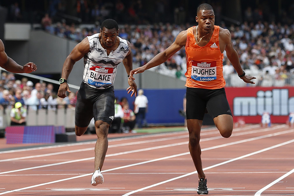 Yohan Blake and Zharnel Hughes in the 100m at the IAAF Diamond League meeting in London (AFP / Getty Images)