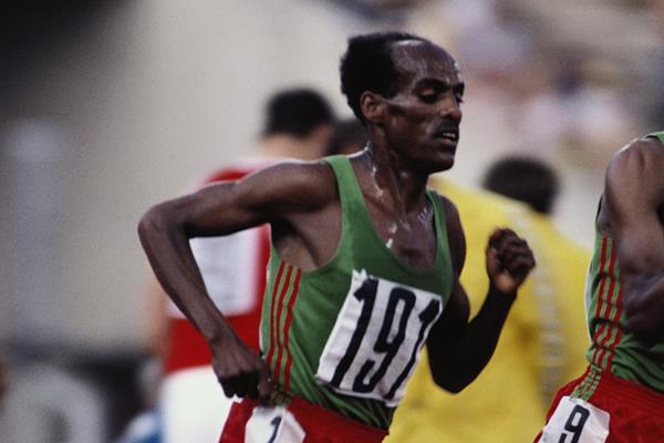 Miruts Yifter in the 10,000m final at the 1980 Olympic Games in Moscow (Getty Images)