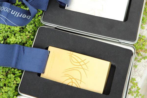 Medals from the 2009 IAAF World Championships (Canon)