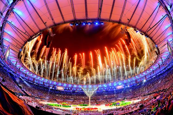 Fireworks explode during the closing ceremony of the Rio 2016 Olympic Games (Getty Images)