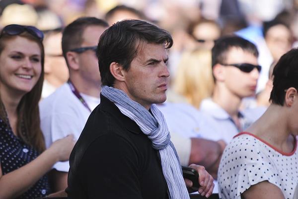 Jean Galfione watching the 2013 Tyczka na Molo Pole Vault competition in Sopot (Sopot 2014 LOC)