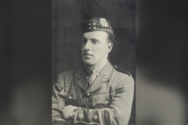 Noel Chavasse ()