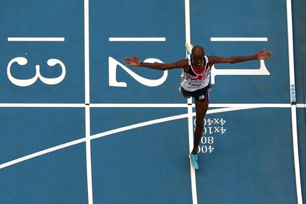 Mo Farah wins the 10,000m at the IAAF World Athletics Championships Moscow 2013 (Getty Images)