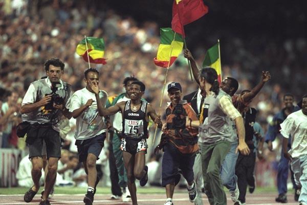 Haile Gebrselassie's 12:41.86 World record at Letzigrund - 13 August 1997 (Getty Images)