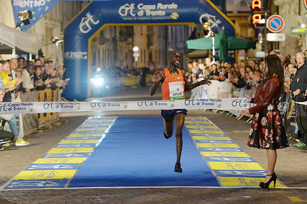 Jacob Kiplimo wins the Giro al Sas in Trento (Daniele Mosna / organisers)