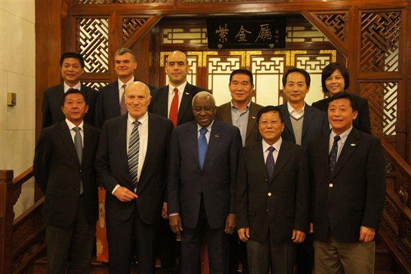 President Diack and the IAAF team with their counterparts from the Chinese Athletics Association, led by President Duan Shijie (IAAF)