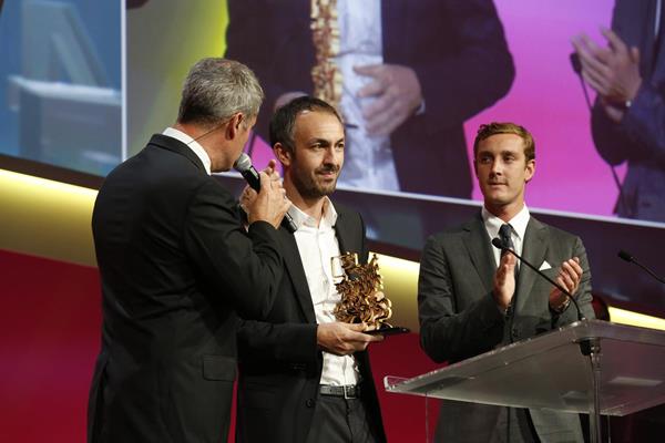 Gael Leiblang receives the Image of the 25 Years of Sportel award at the Golden Podium Awards (Sportel)