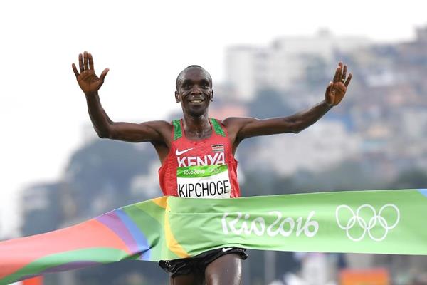 Eliud Kipchoge wins the men's marathon at the Rio 2016 Olympic Games (Getty Images)