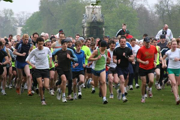 A typical weekly parkrun event in Bushy Park, London (parkrun / David Rowe)