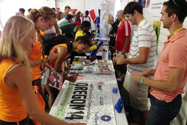 Young athletes at the IAAF's anti-doping educational outreach programme in Eugene (IAAF)