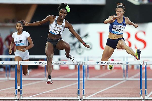 Shamier Little in the homestretch of the 400m hurdles at the IAAF Diamond League meeting in Lausanne (Giancarlo Colombo)