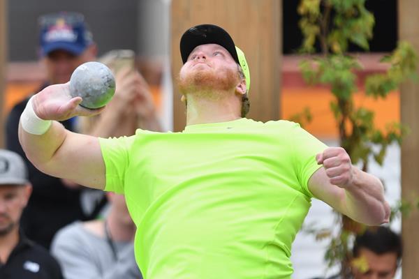 Ryan Crouser winning the Big Shot competition in Christchurch (Getty Images)
