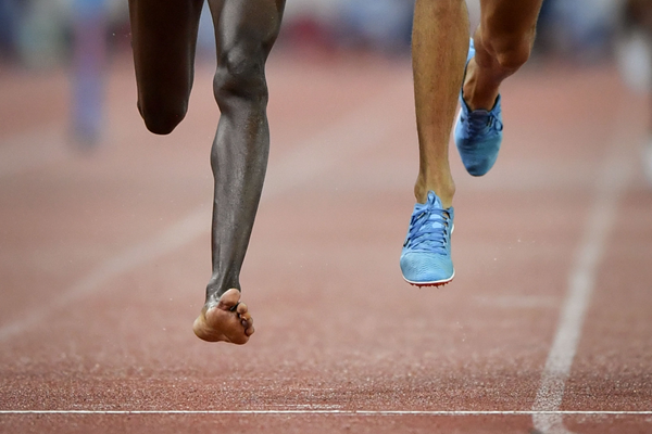 Conseslus Kipruto's bare foot at the IAAF Diamond League final in Zurich (AFP / Getty Images)
