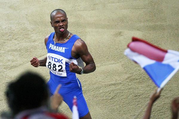 Irving Saladino in the long jump at the 2007 IAAF World Championships in Osaka (Getty Images)