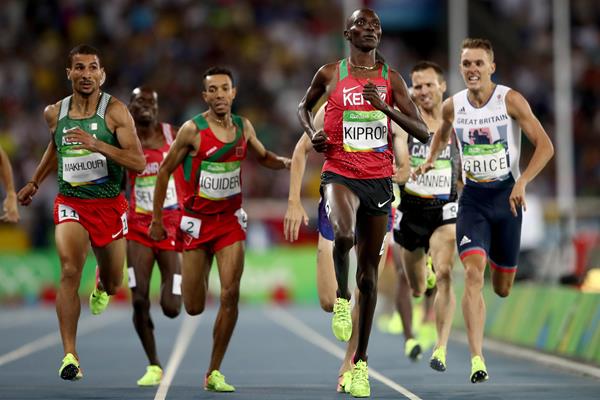 Asbel Kiprop winning his 1500 semi-final in the Rio 2016 Olympic Games (Getty Images)