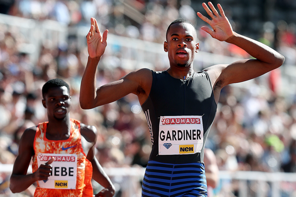 Steven Gardiner wins the 400m at the IAAF Diamond League meeting in Stockholm (Giancarlo Colombo)