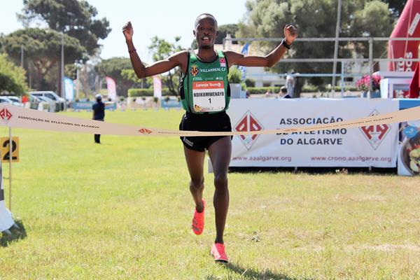 Thierry Ndikumwenayo wins the Almond Blossom Cross Country in Albufeira (Organisers)