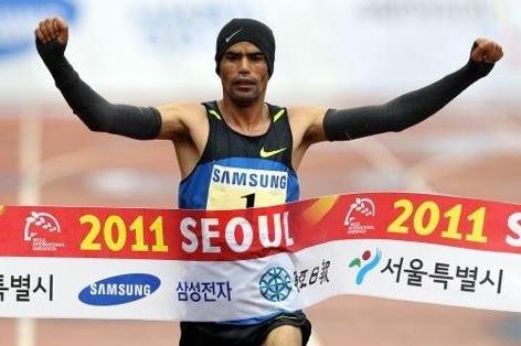 Abderrahim Goumri of Morocco takes the win in Seoul in 2:09:11 (Organisers)