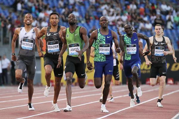 Donovan Brazier and Nijel Amos battle for position in the homestretch of the 800m at the IAAF Diamond League meeting in Rome (Jean-Pierre Durand)
