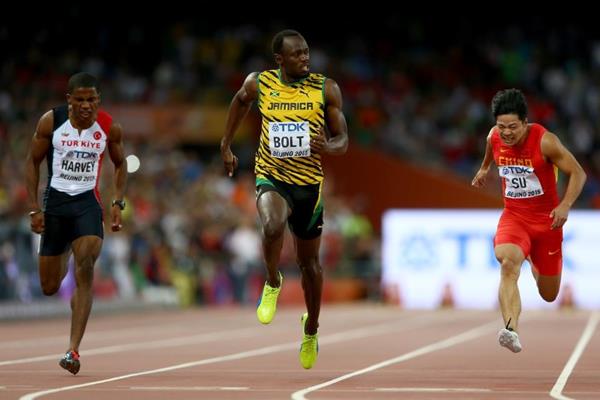 Usain Bolt wins his 100m semi-final at the IAAF World Championships, Beijing 2015 (Getty Images)