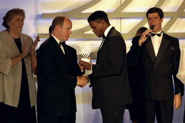 Carl Lewis receives the Athlete of the Century award (Getty Images)