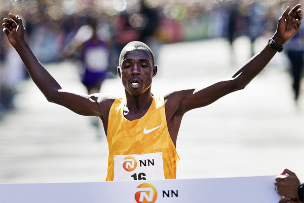 Kenyan marathon runner Marius Kipserem (AFP / Getty Images)