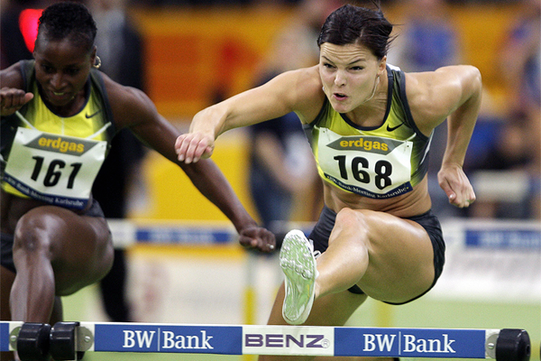 Susanna Kallur powers to the world indoor 60m hurdles record in Karlsruhe in 2008 (AFP / Getty Images)