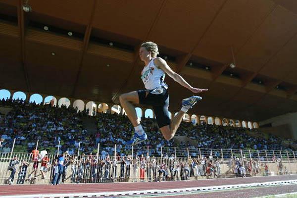 Christian Olsson of Sweden wins the World Athletics Final (Getty Images)