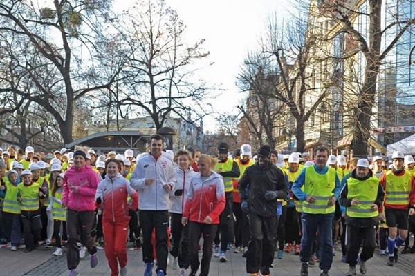 The 100-day countdown race in Sopot gets underway (fotobank.pl / UMS)