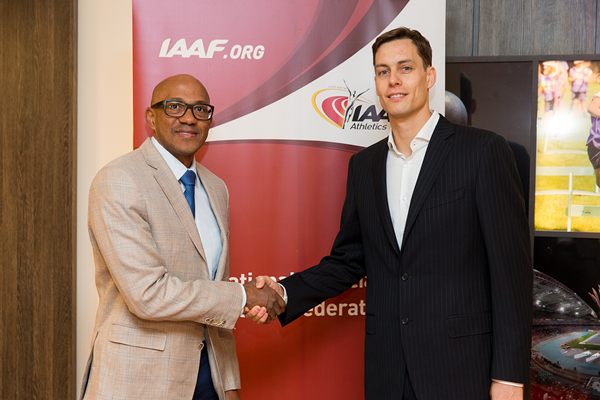 Frank Fredericks with IAAF Athletes' Commission Chairman Rozle Prezelj (Philippe Fitte)