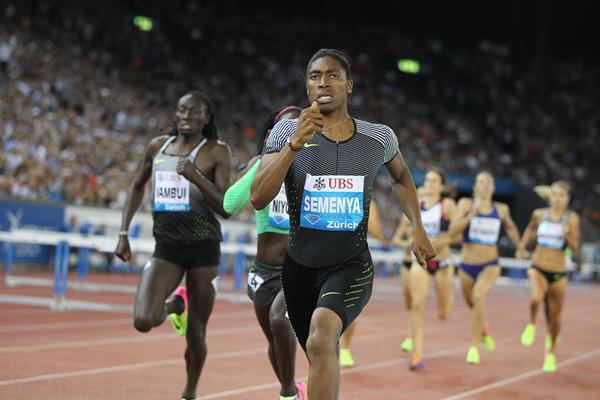 Caster Semenya wins the 800m at the IAAF Diamond League meeting in Zurich (Jean-Pierre Durand)