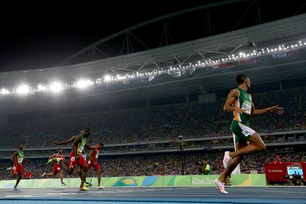 Wayde van Niekerk wins the 400m at the Rio 2016 Olympic Games (Getty Images)
