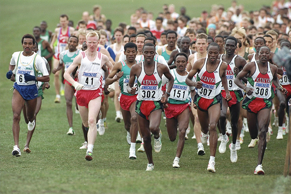 The senior men's race at the 1995 IAAF World Cross Country Championships in Durham (Getty Images)