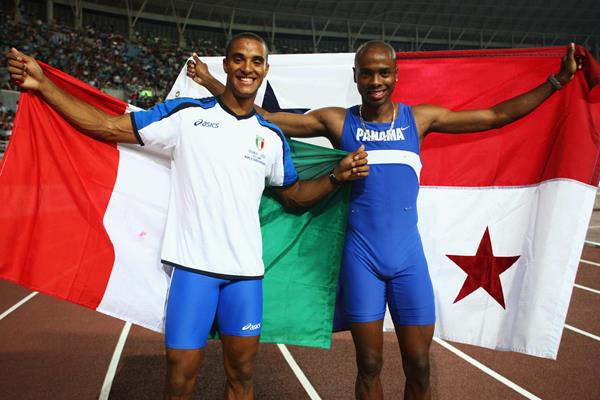 Irving Saladino (r) and Andrew Howe in Osaka (Gett Images)