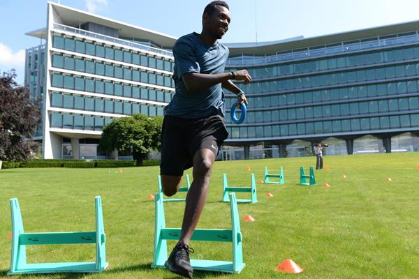 Bershawn Jackson at the IAAF / Nestlé Kids’ Athletics demonstration in Vevey, Switzerland (Jiro Mochizuki)