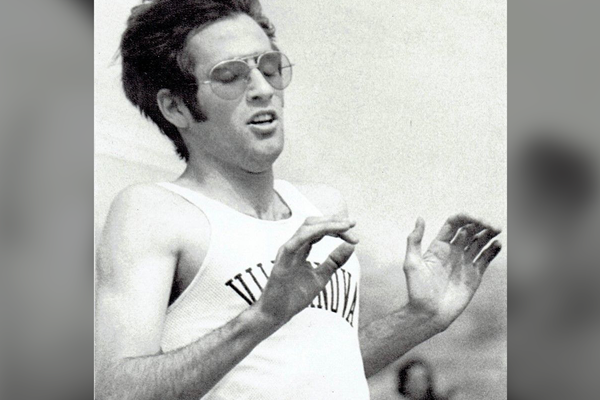 US middle-distance runner Marty Liquori ()