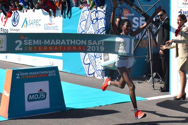 Failuna Abdi Matanga triumphs at the Safi International Half Marathon (Organisers)