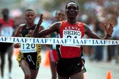 Paul Tergat training