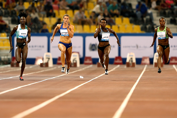 Tori Bowie (left) on her way to winning the 100m at the IAAF Diamond League meeting in Doha (Getty Images)