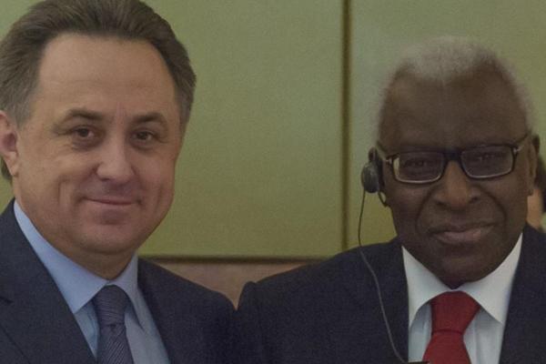 Minister of Sport of Russia Vitaly Leontiyevich Mutko receiving an IAAF Honorary Plaque from President Diack on the occasion of the opening of the IAAF Council in Moscow, 6 April (Nikolay Kondakov / LOC)