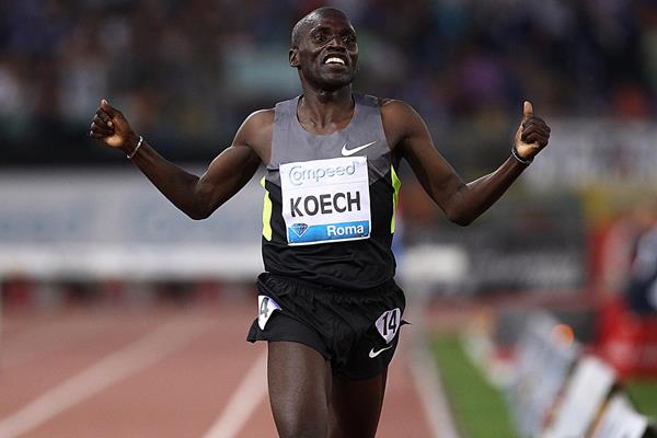 Paul Kipsiele Koech threatens the steeplechase world record in Rome (Giancarlo Colombo)