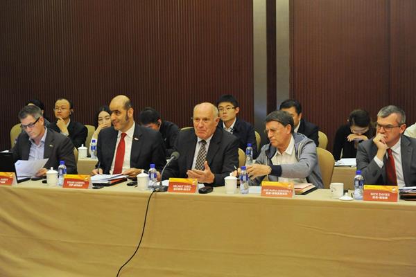 Helmut Digel (centre) and Jose Maria Odriozola (second from right) at the IAAF Coordination Commission's visit to Beijing (Organisers)