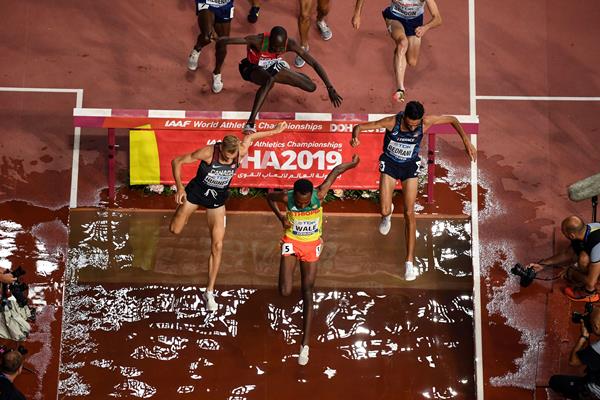 Getnet Wale in the steeplechase at the World Athletics Championships Doha 2019 (AFP / Getty Images)