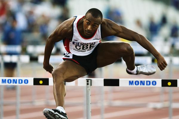 Colin Jackson in action at the IAAF World Cup (Getty Images)