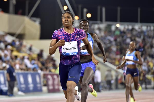 Caster Semenya breaks the meeting record in Doha (Hasse Sjogren/Jiro Mochizuki)