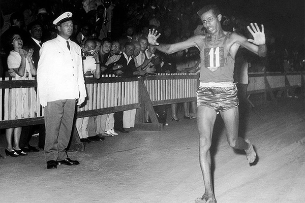 A barefooted Abebe Bikila wins the 1960 Olympic marathon in Rome (Organisers)